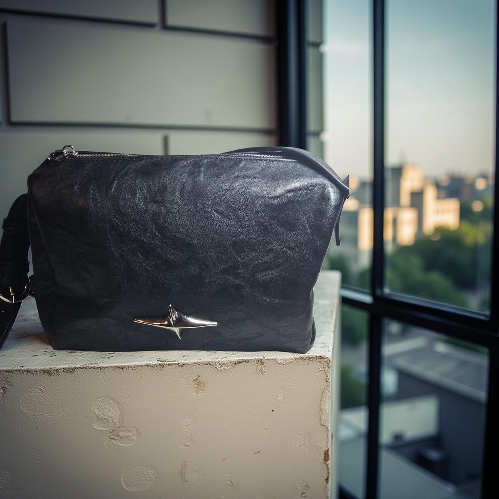 NWOT JACD Black Textured Crossbody Bag